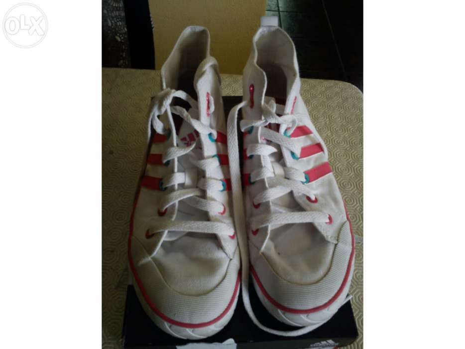 Sapatilhas adidas - como novas -