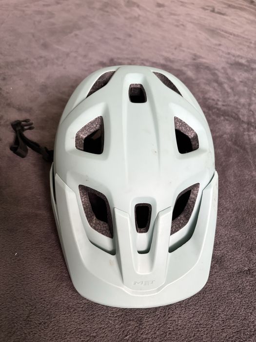 Велосипедний шолом MET MTB / Trail