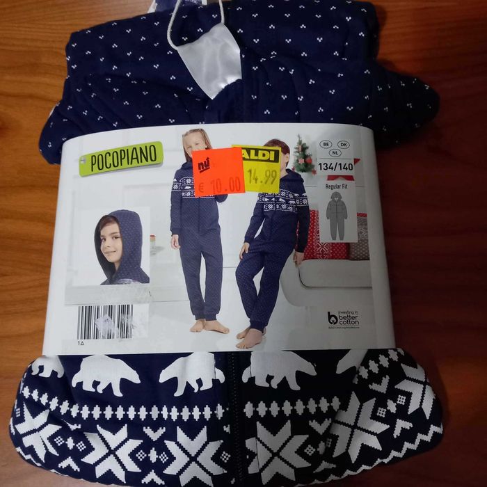 Unisex Christmas Pajamas for Children, NEW Size 134/140