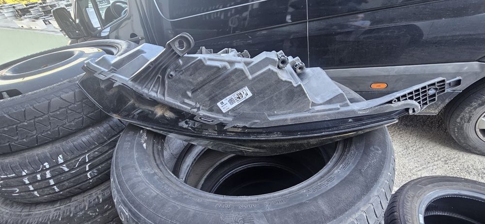 Far Opel ASTRA K ILUX LED