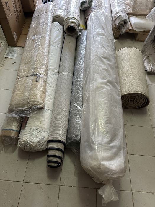 Lote de 16 carpetes novas