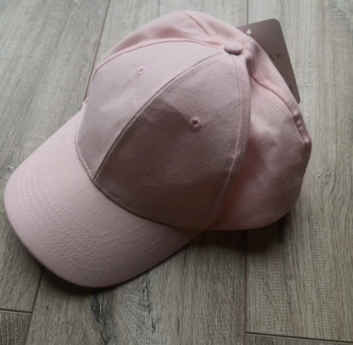 Czapka Z Daszkiem Damska