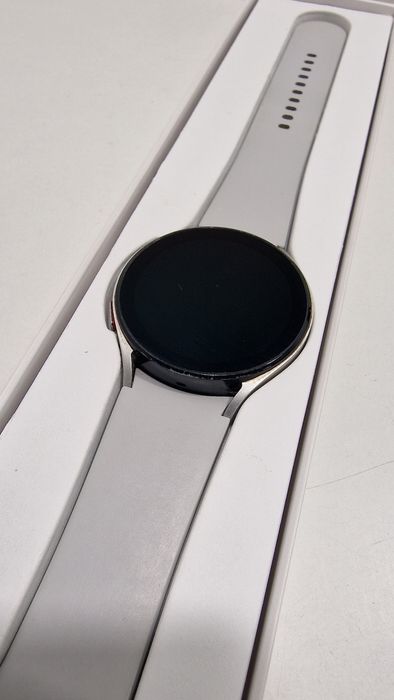 Smartwatch SAMSUNG Galaxy Watch 4 SM-R870 szary Komis Madej Czeladź