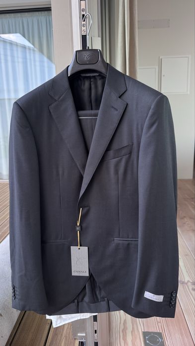 Fato Canali de corte clássico made in italy
