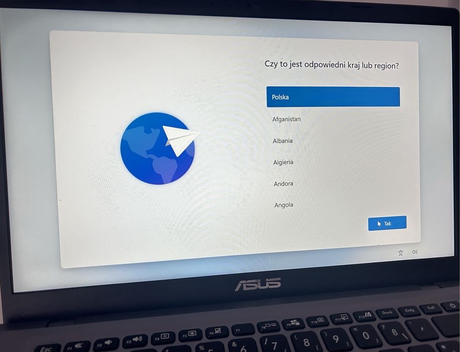Asus VivoBook 14 cali niemiecka klawiatura