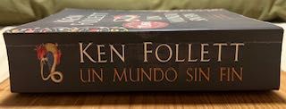 Livro de Ken Follett "Un mundo sin fin"