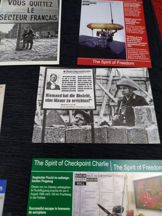Postais Museu Mauer / CheckpointCharlie