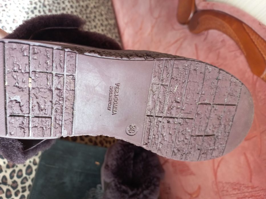 Зимние женские сапоги, ботинки, угги из натуральной кожи