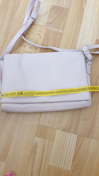 Torebka listonoszka różowa