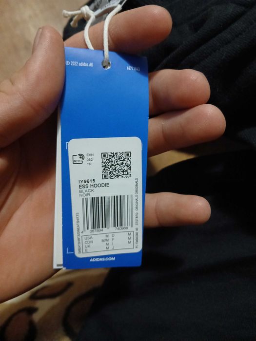 Світшот Essentials IY9615 Чорний Oversize