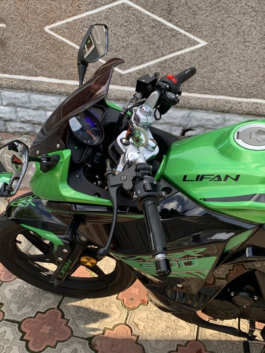 Мотоцикл Lifan KPR200