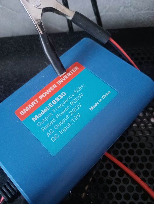 Інвертор (Power Inverter)