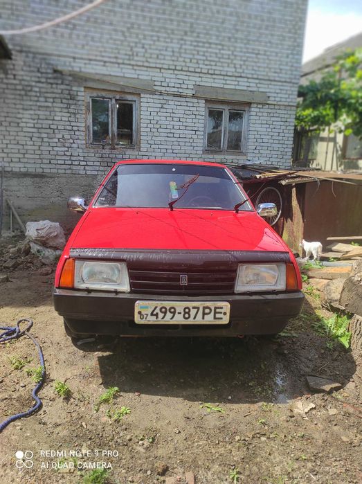 Автомобіль Ваз 21099