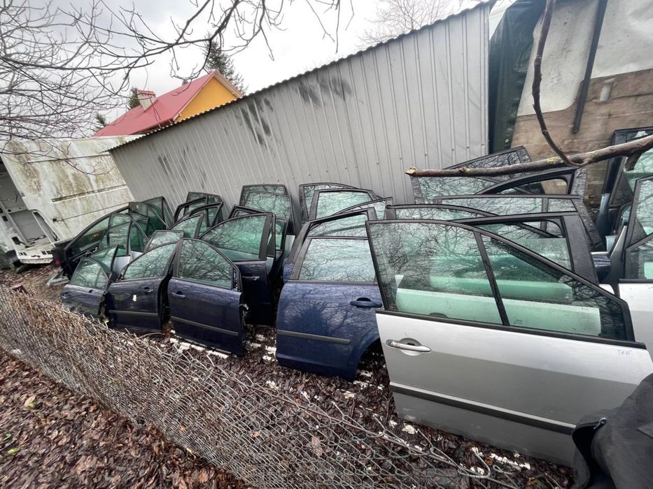 Двері Renault scenic 2 Megane Рено меган сценік дверка задні передні