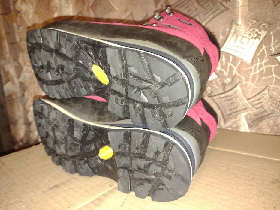 Горні черевики MEINDL, розмір 38(25).