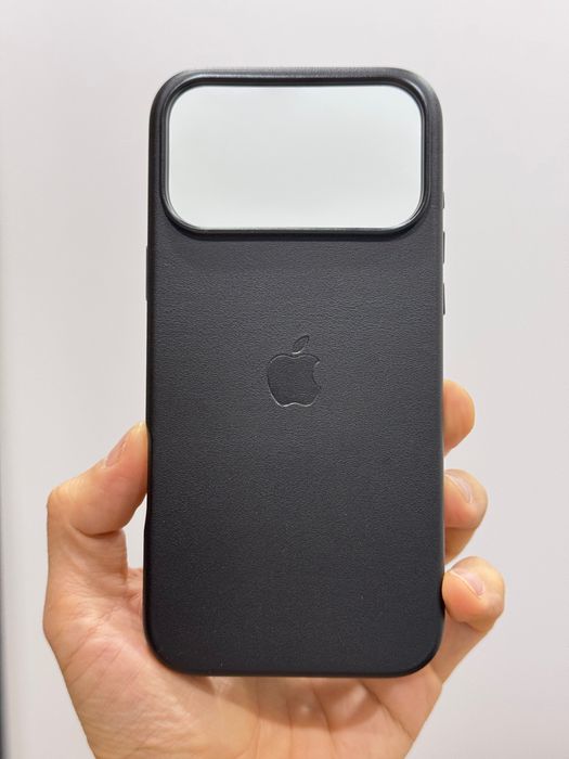 Кожаный чехол Leather Case iPhone 17 Pro Max (Black) MagSafe