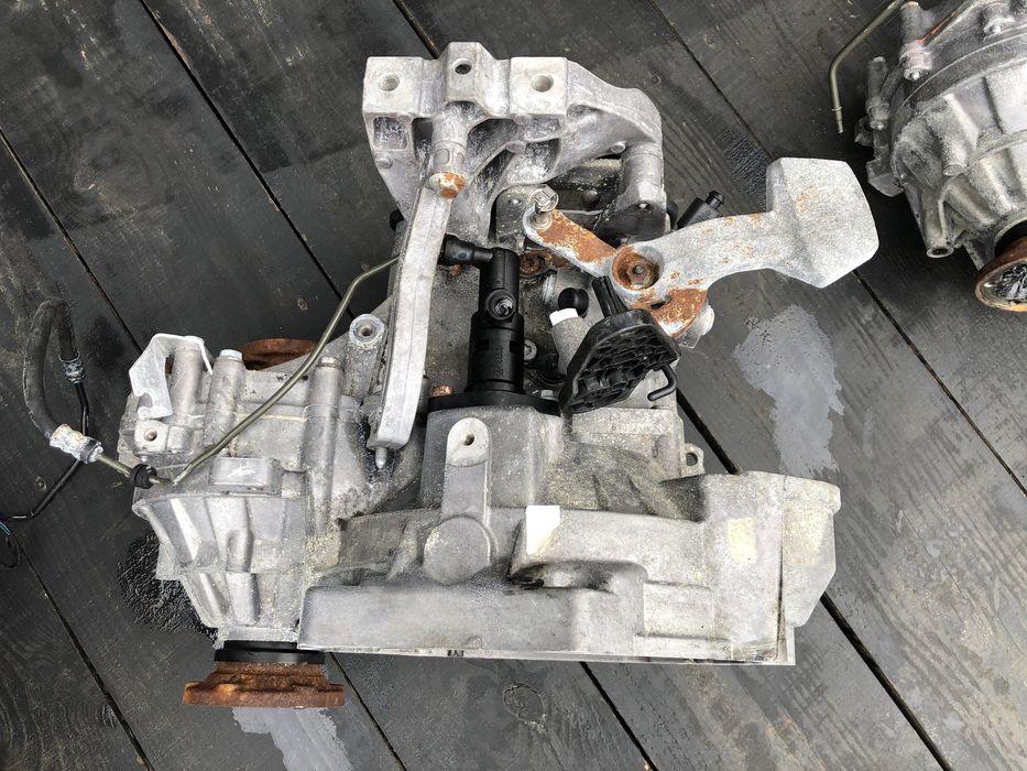 коробка передач 1.9 bls bkc bxe passat b6 golf 5 skoda A5 touran caddy