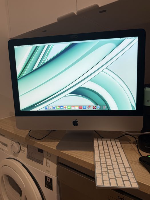 iMac 21,5" (2017) - Como Novo | Caixa Original + Acessórios