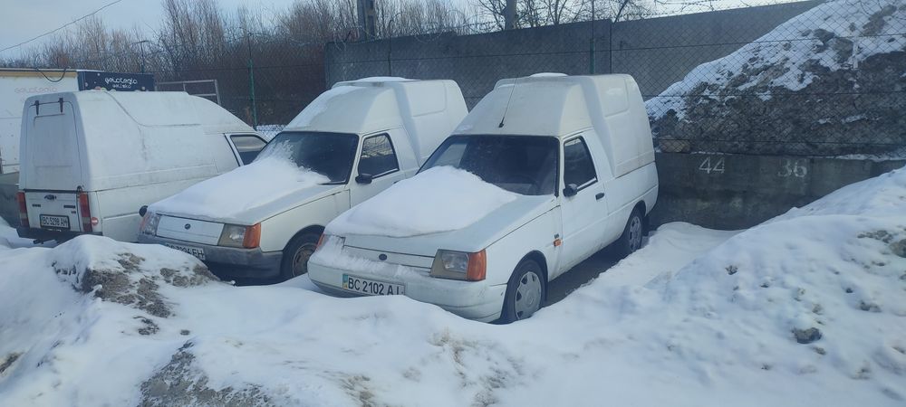 Автомобілі таврія