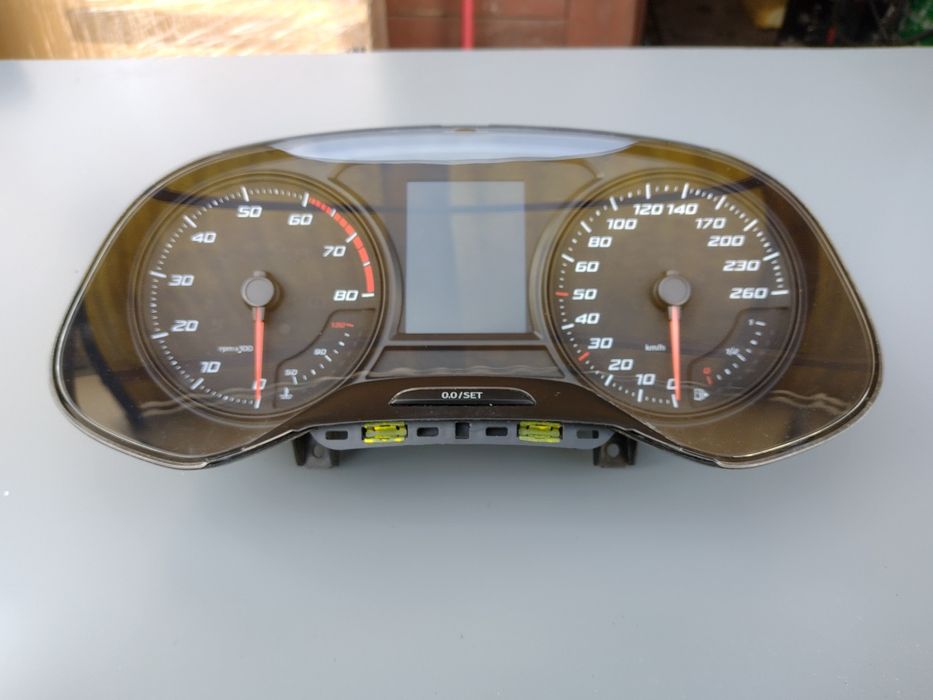 Seat Leon III 1.2 TSI - Licznik Zegary 5F0.920.826B