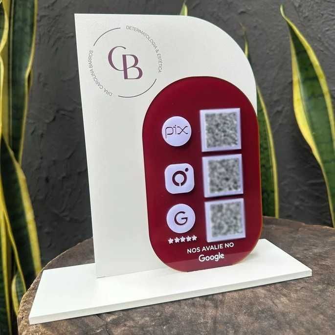 Placa QR Code em Acrílico