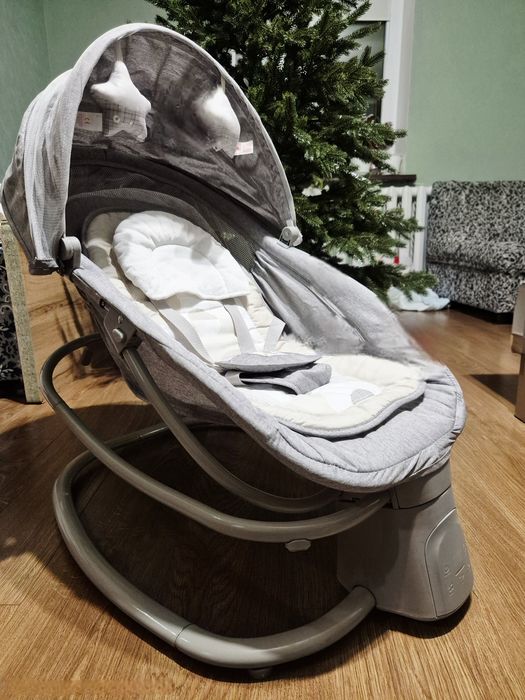 Заколисуючий центр,шезлонг, стільчик для годування,4в1 Mastela 8114 із