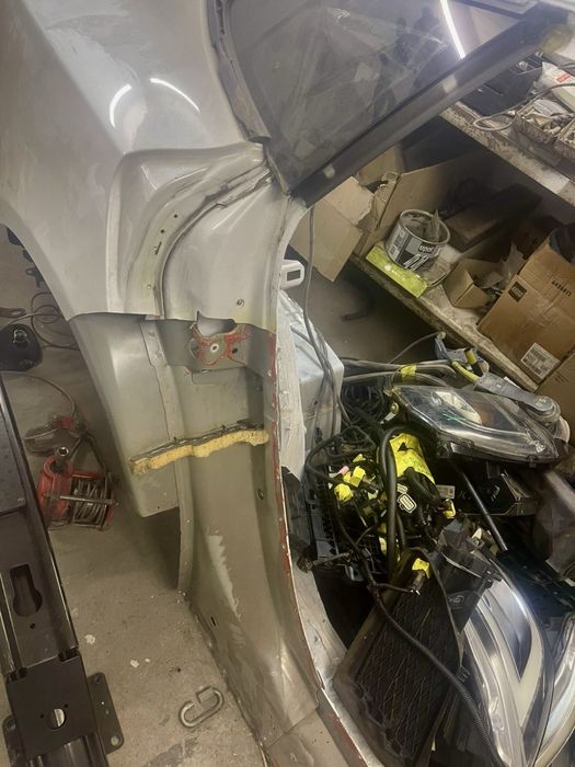 Крыло задние правое Tesla Model S