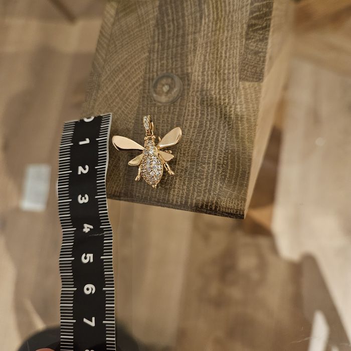 Nowy wisiorek ze stali chirurgicznej mucha