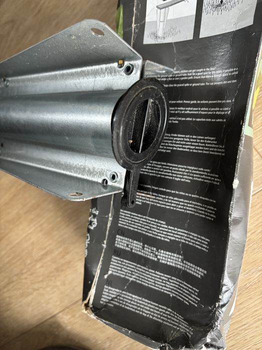 BRABANTIA - Mocowanie suszarki do wbicia w ziemię. Nowa.