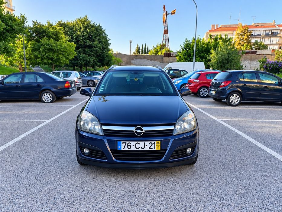 Opel astra 1.3cdti full extras