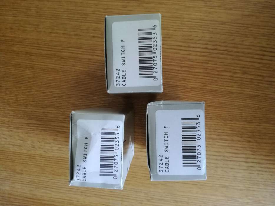 Pentax cable switch