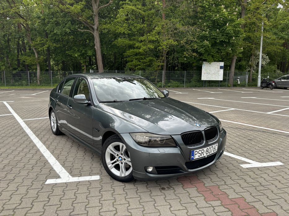 Bmw e90 2.0i 320i Lift Skóra Bi-xenon