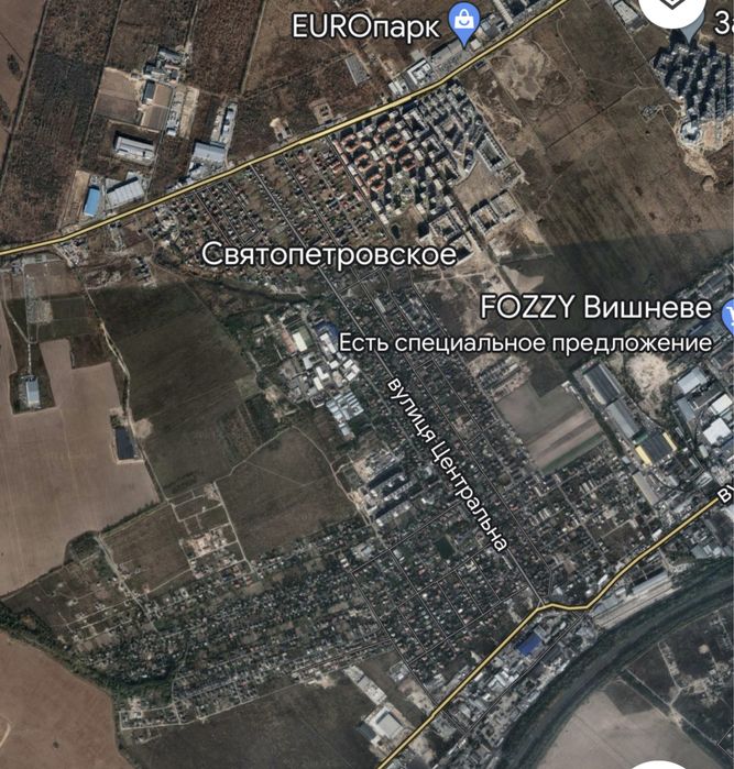 Земля . Кутова ділянка біля лісу с.Святопетрівське