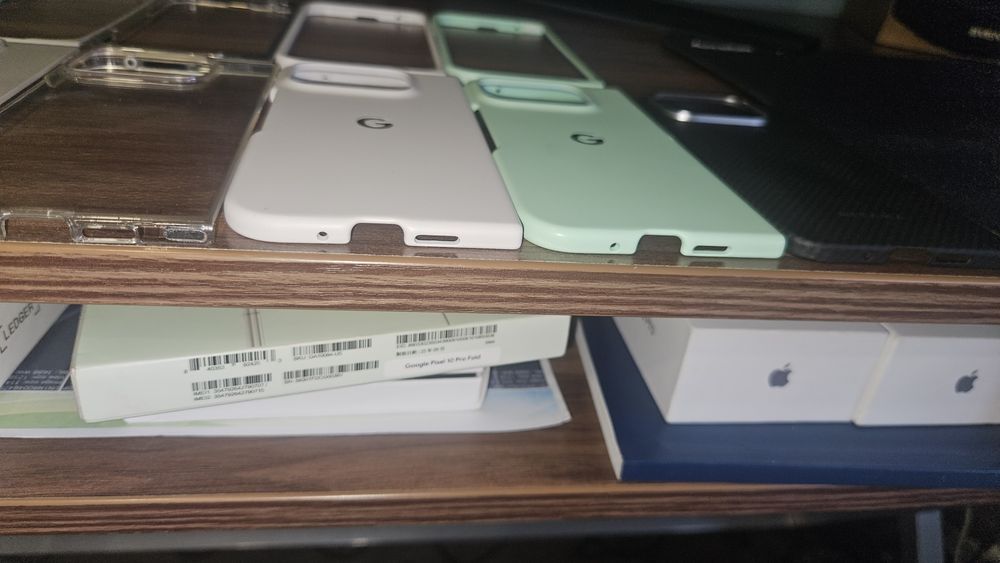 Продам защитные чехлы Google Pixel 9 Pro Fold двойные оригинал