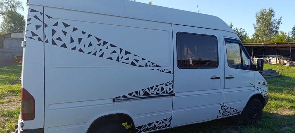 Mersedes Sprinter 313 2.2d 129 кінських