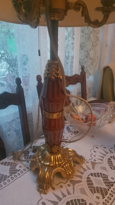 Lampa stołowa pałacowa