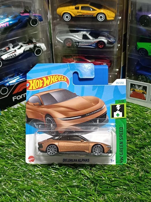 Hot Wheels DeLorean Alphas
