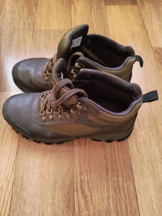 Продам черевики Timberland