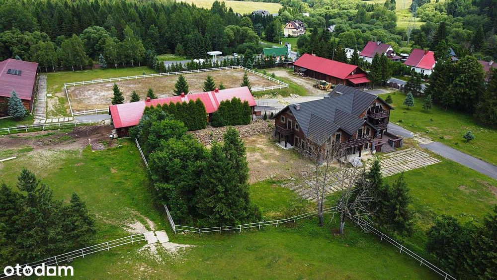 Posiadłość w Bieszczadch / 6 ha/ Dom, stajnia, stawy/ 4 305 000