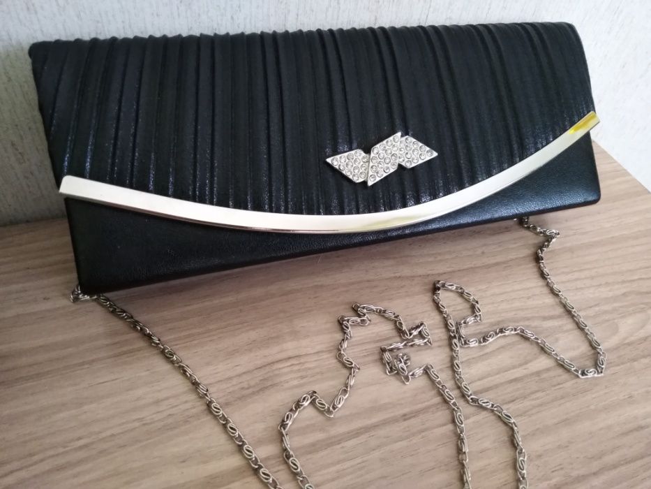 Клатч чёрный из качественного кож зама