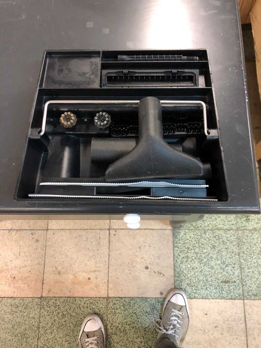 Máquina Lavadora/Aspiradora a vapor KARCHER ( Modelo : SGV 8/5