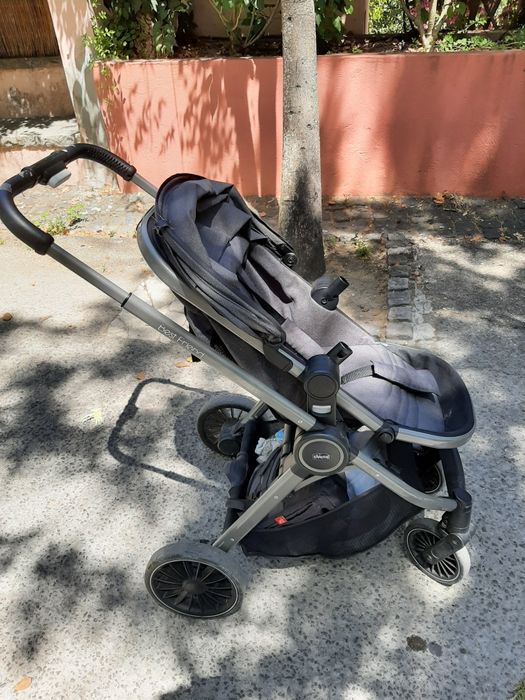 Carrinho de bebé Chicco + Ovo