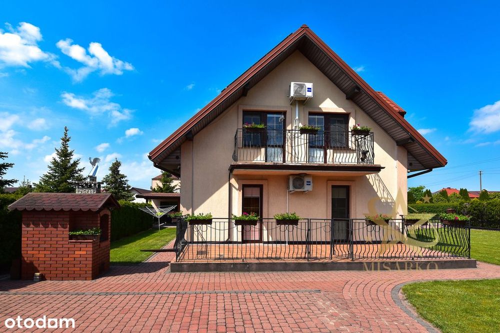 Dom w Żółtkach - 142m²
