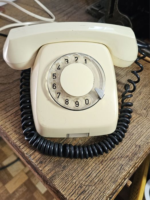 Telefon tarczowy PRL vintage retro