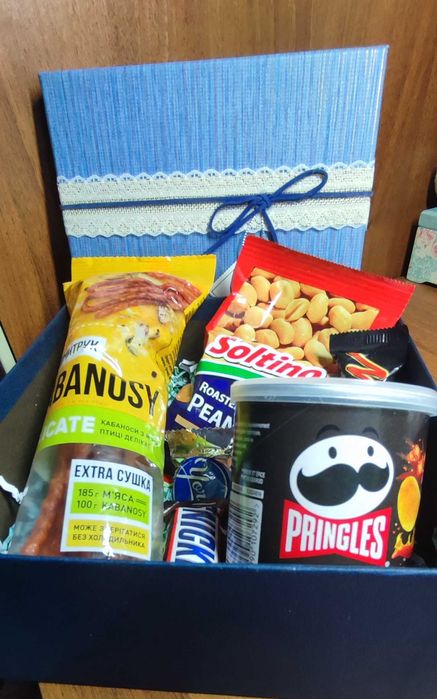 Солодкий подарунок