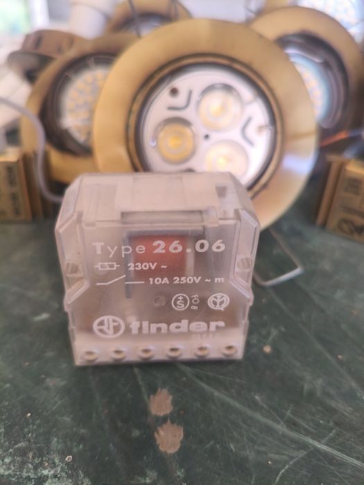 Focos led + Material elétrico Legrand+ relé Finder e Dimmers