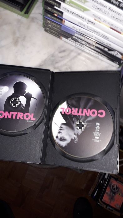 Filme duplo -Control- filme Descongela - O seu cerebro-te