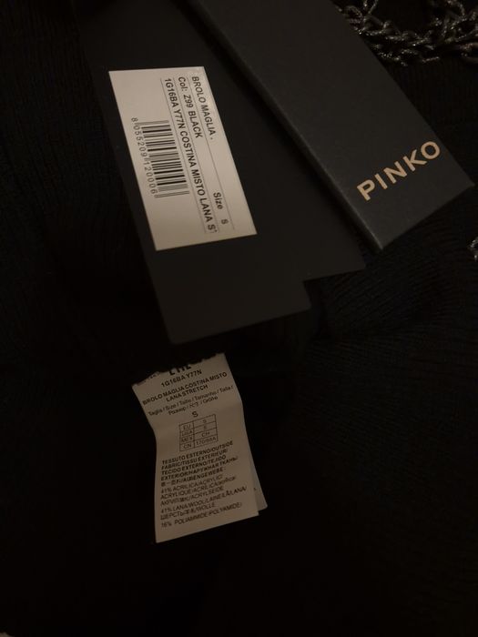 Czarny sweter Pinko ze sznurowaniem