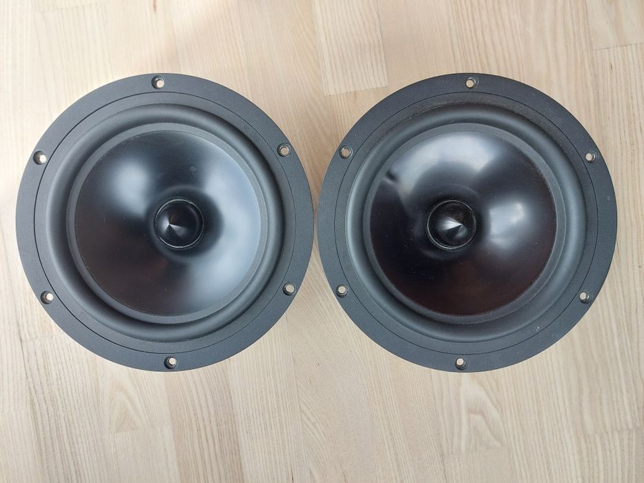 głośnik Dayton RS 225-8 Reference Woofer 8 ohm
