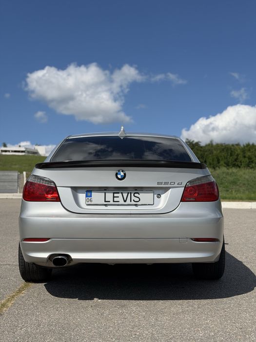 BMW E60 520d restayling